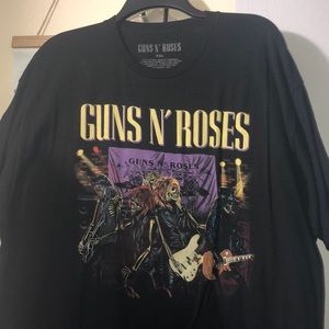 Guns an’ Roses shirt